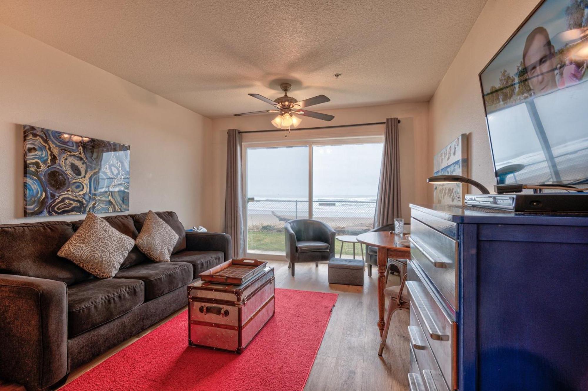 Sea Gypsy Rentals Lincoln City Rom bilde
